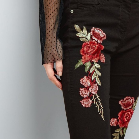 Parisian Works Denim - Floral Patch Skinny Jean